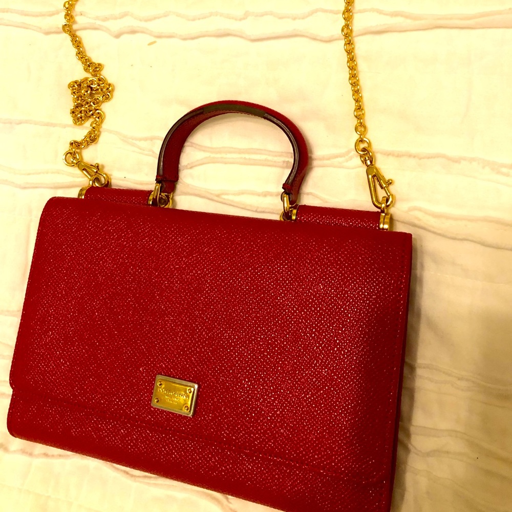 Dolce & Gabbana NEW small Sicily lipstick bag. Holiday ready!